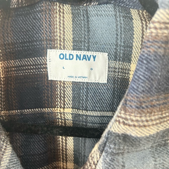 Old Navy plaid shacket. Size L - Picture 4 of 5